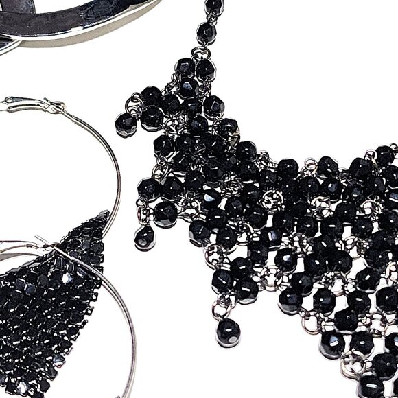 Black statement jewellery bundle - Picture 3 of 10